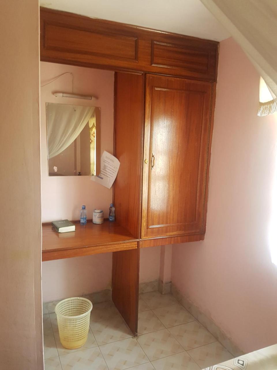 Maendeleo Parkview Hotel Narok エクステリア 写真